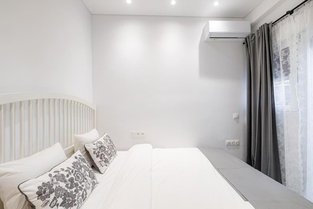 Spacious And Modern Flat At Koukaki, Near Acropolis Athens Ngoại thất bức ảnh
